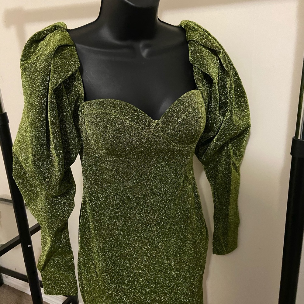 Green Puff Shoulder Dress